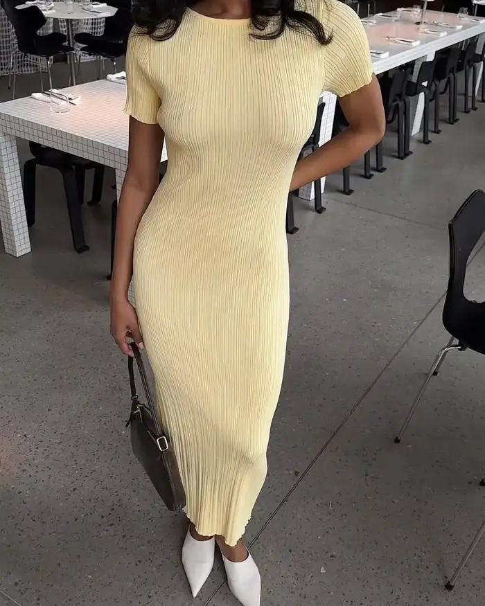 Robe longue tricotée à col rond pour femmes, couleur unie, manches courtes, taille haute, Slim Fit, 