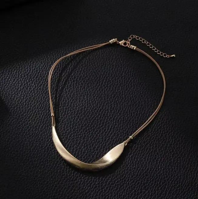 Chaîne de pull en perles pour femmes, pendentifs polyvalents de tempérament, longs Styles ethniques,