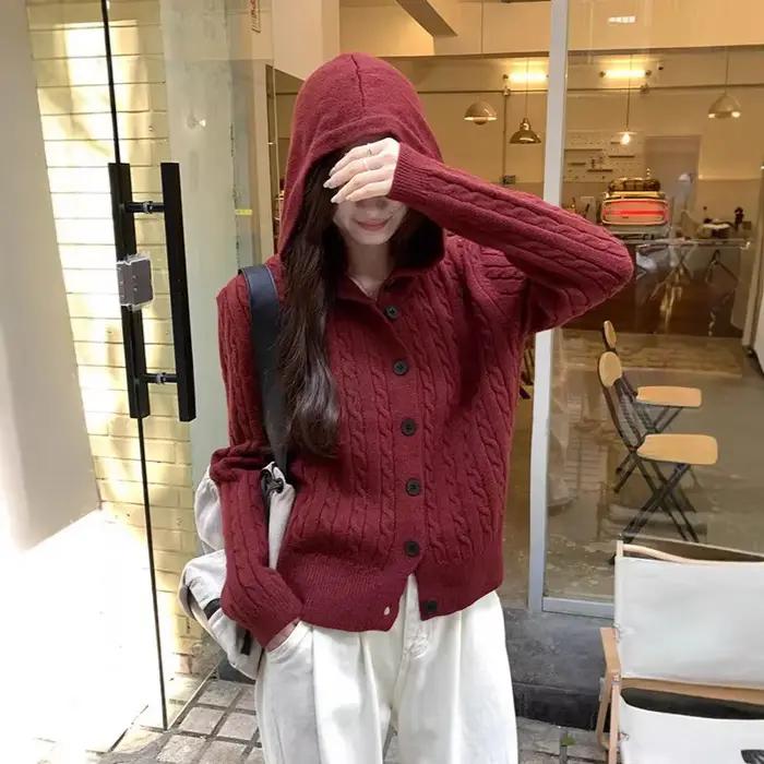 Cardigan tricoté à capuche et manches longues pour femme
