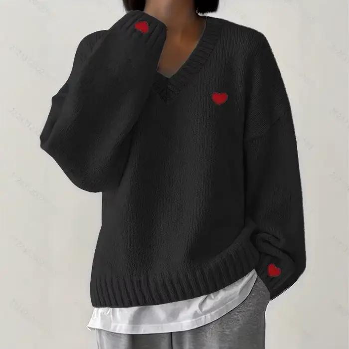 Pull brodé de cœur pour femmes