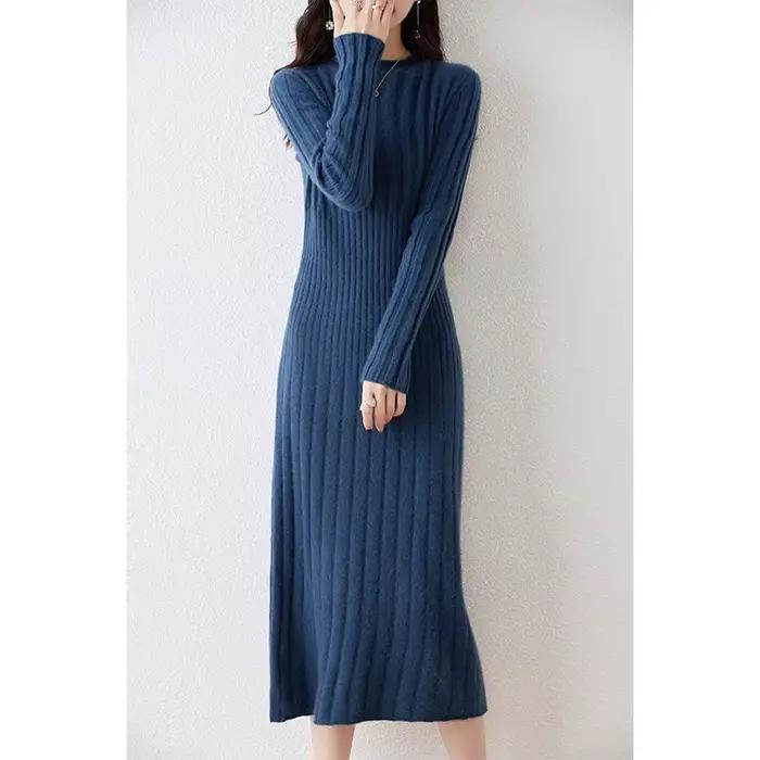 Robe pull longue en laine mérinos pour femme
