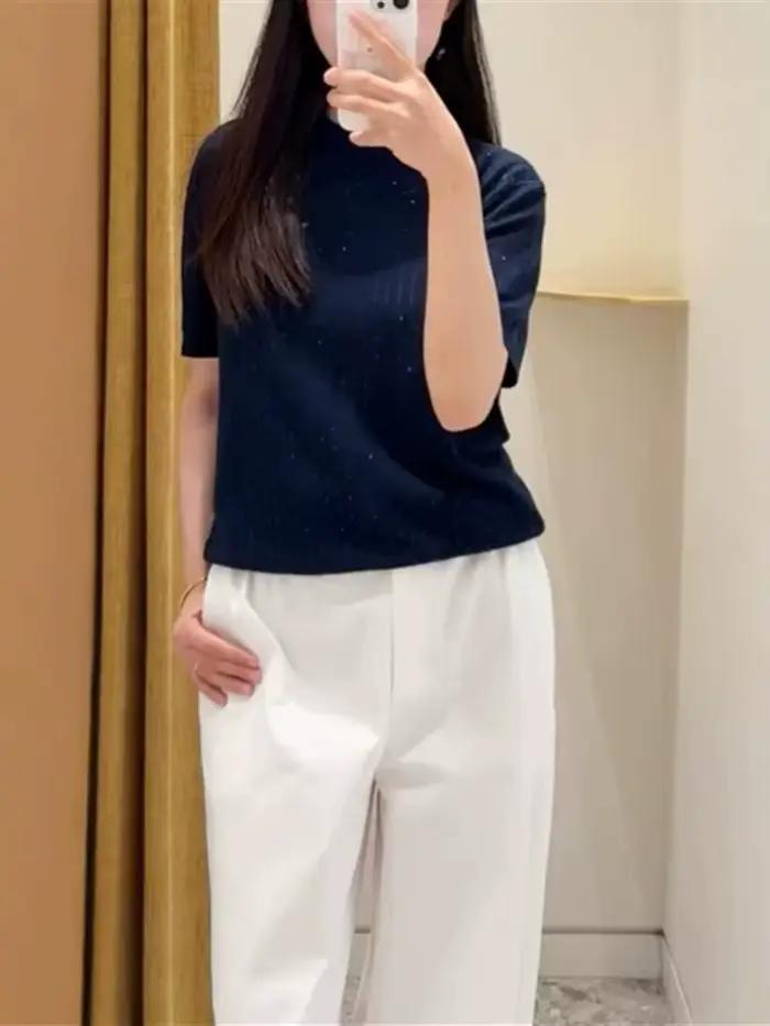 Pull en tricot à manches courtes et col rond pour femmes avec décoration en diamants, style tendance pour été et occasions spéciales