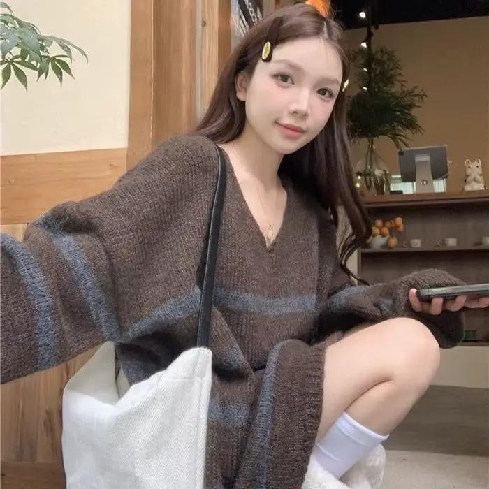 Pull rétro à rayures contrastées pour femmes