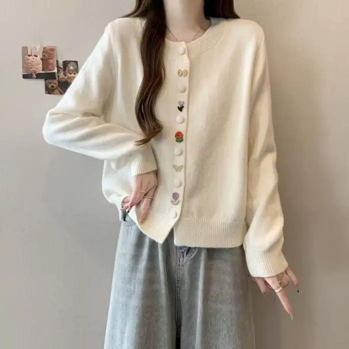 Le nouveau pull de couleur unie pour femmes