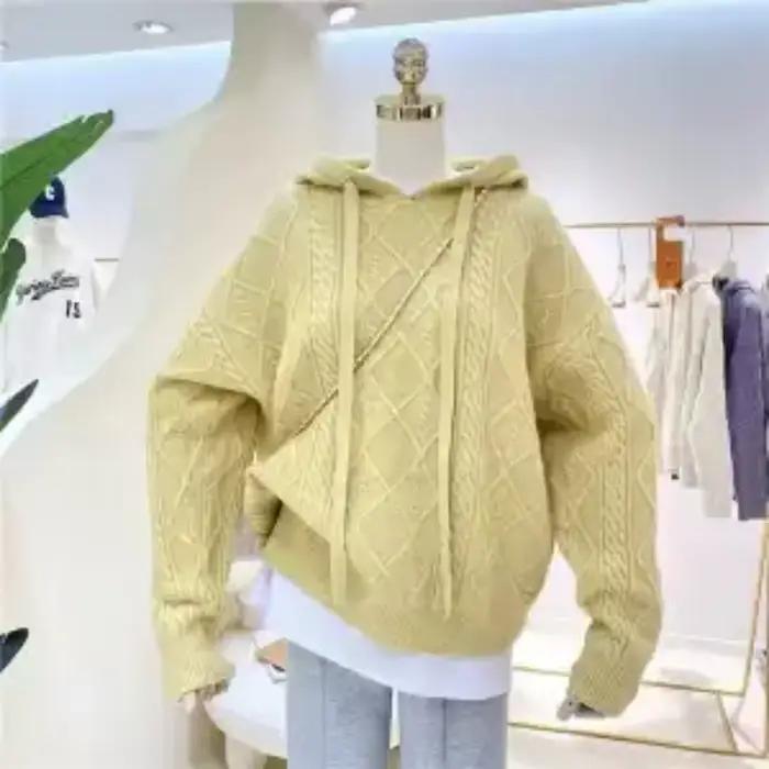 Bottom Sweater Knitted