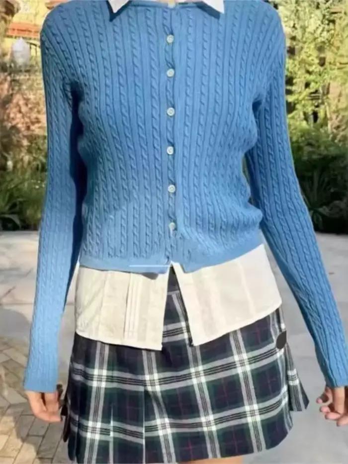 Cardigan en tricot à fleurs torsadées bleues pour femmes style préppy Y2K automne hiver à offrir pour des occasions spéciales