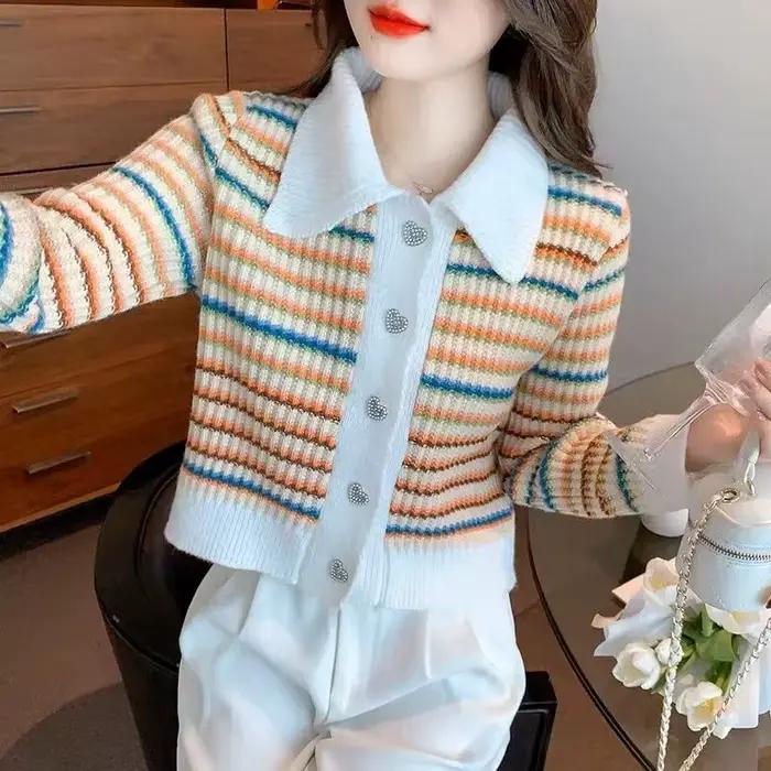 Pull tricoté rayé pour femme