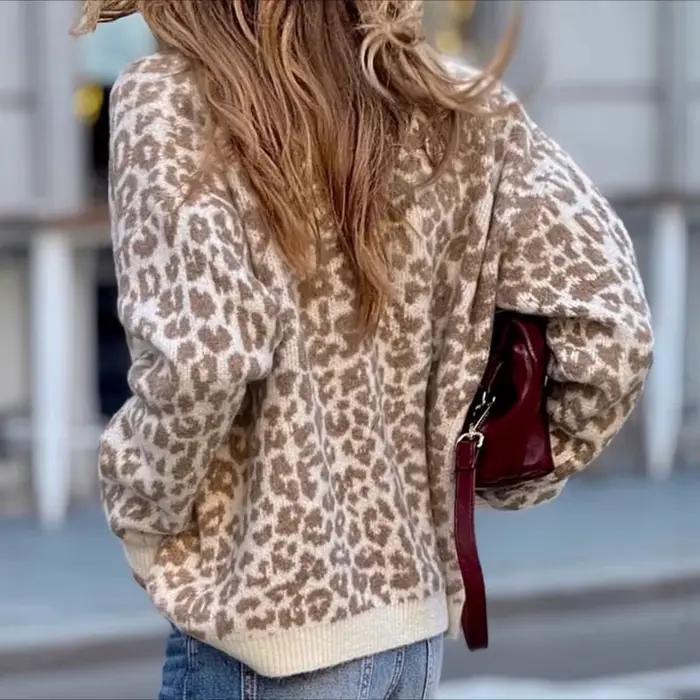 Pull imprimé léopard, ample