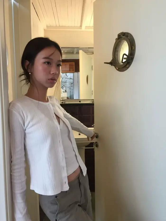 Cardigan blanc en tricot COUCOU - manches longues, coupe longue, tissu super confortable, respirant, petit manteau