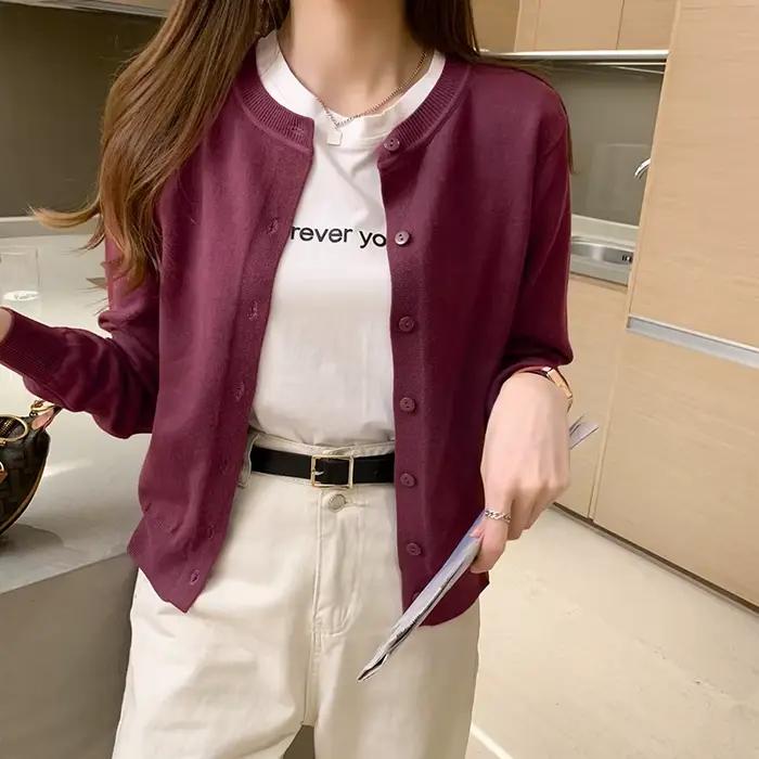 Cardigan en tricot pour femme AOSSVIAO style coréen coloris unie confortable et élégant pour bureau et occasions spéciales