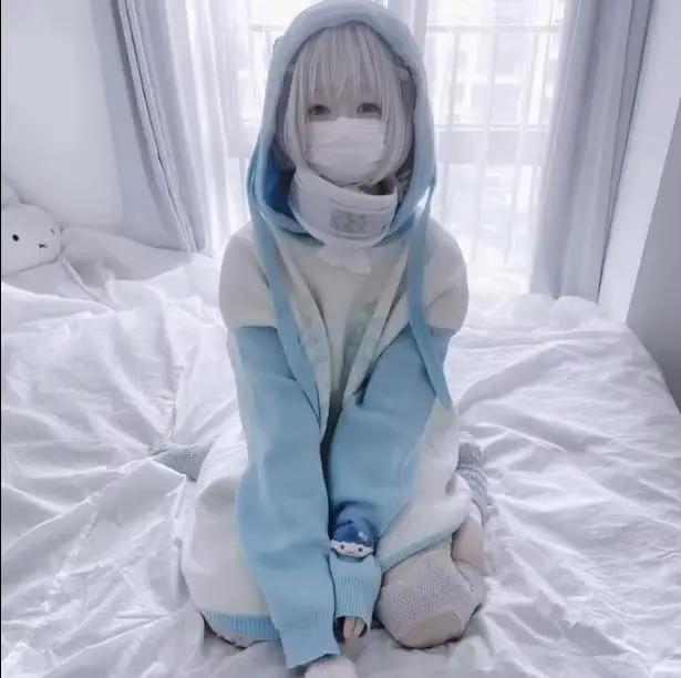 Sweat à capuche femme style japonais kawaii bleu ciel avec motifs animés pour automne hiver
