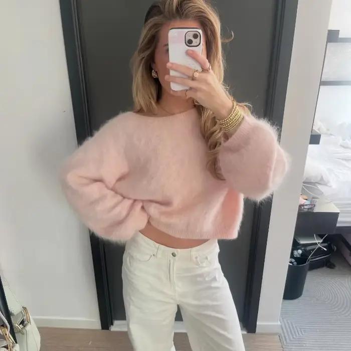 Pull moelleux à épaules dénudées pour femme