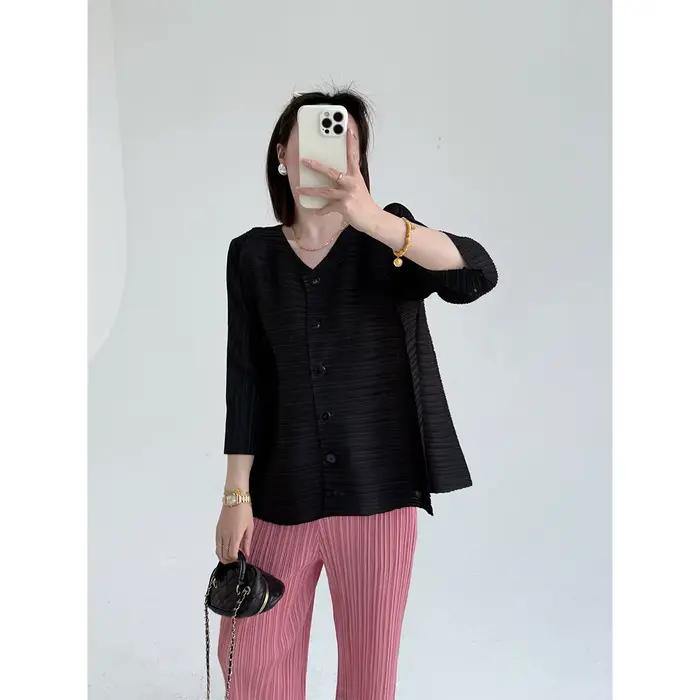 Veste plissée simple de style japonais Miyake pour femme