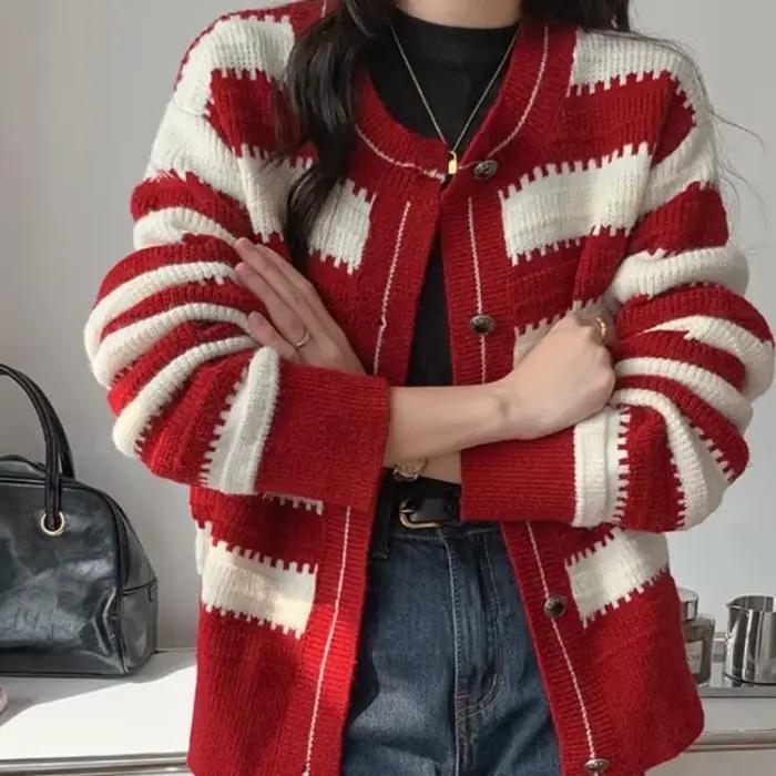 Cardigan à Col Rond pour Femme Manteau Décontracté Style Coréen Pull Vintage Tricot Tendance pour Jeunes Occasions Spéciales
