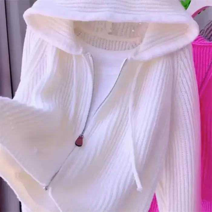 Cardigan tricoté à capuche rose pour femmes