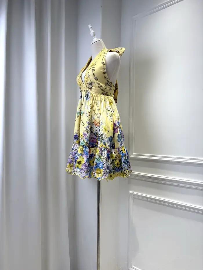 Robe Courte Femme en Lin Brodé Floral