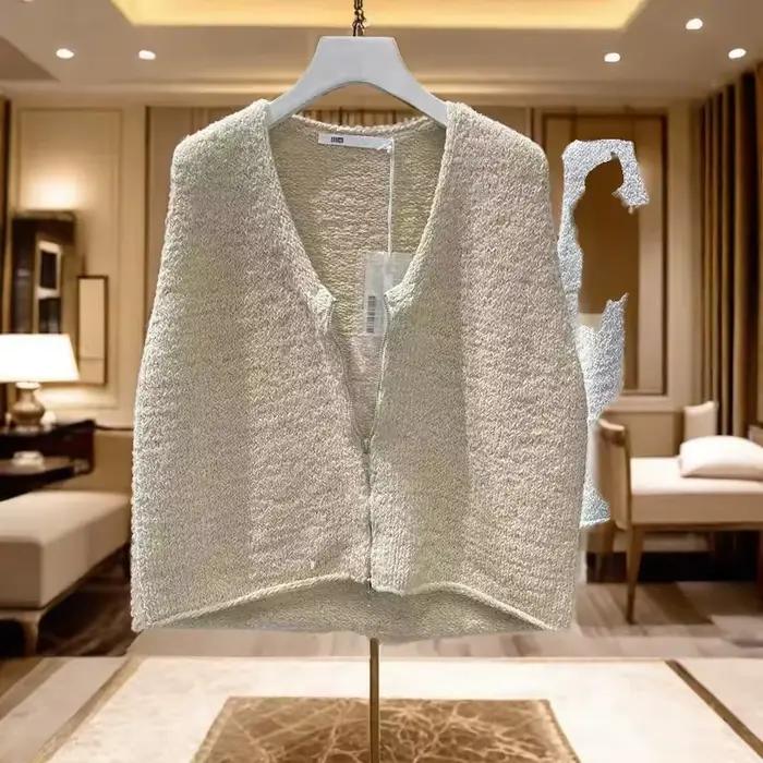 Gilet en polyester à col en V pour femme, sans manches, coloris uni, chaud et doux, pour automne et printemps, à offrir pour des occasions spéciales