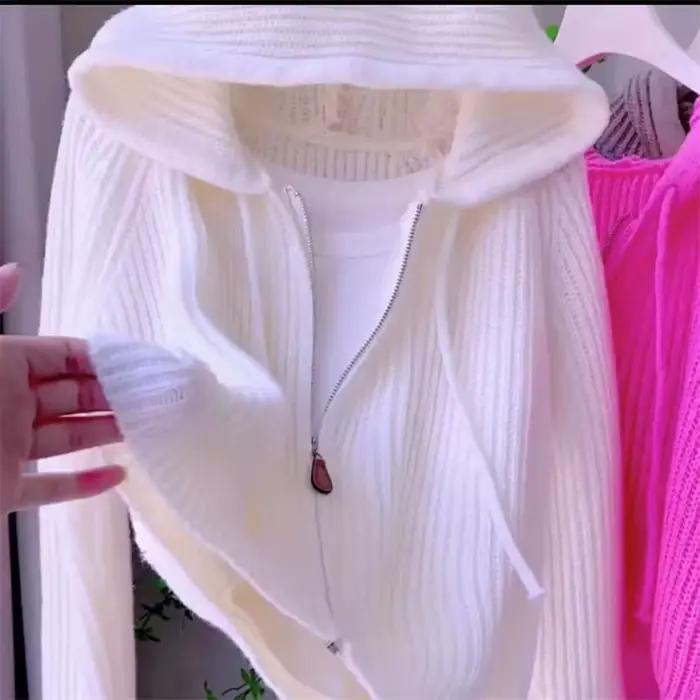 Cardigan tricoté à capuche rose pour femmes