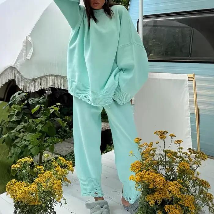 Ensemble de pull à trous cassés pour femmes