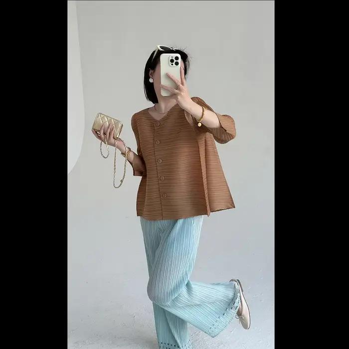 Veste plissée simple de style japonais Miyake pour femme
