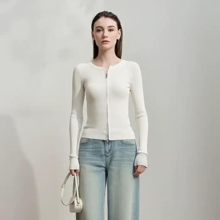 Cardigan Amii Femme Printemps 2026 Nouveau Col Rond Coupe Ajustée Double Fermeture Éclair Élastique Décontracté Couleur Unie Tricoté 12641135