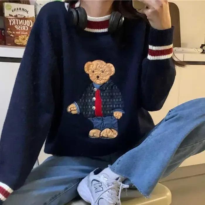 Pull tricoté Vintage avec broderie d'ours de dessin animé pour femme