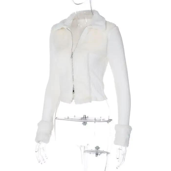 Pull en tricot blanc moelleux à col polo avec fermeture éclair bidirectionnelle
