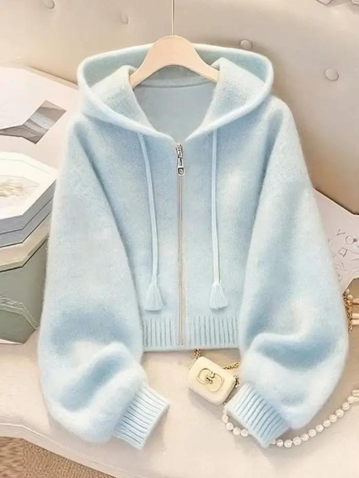 Cardigan bleu doux pour femmes
