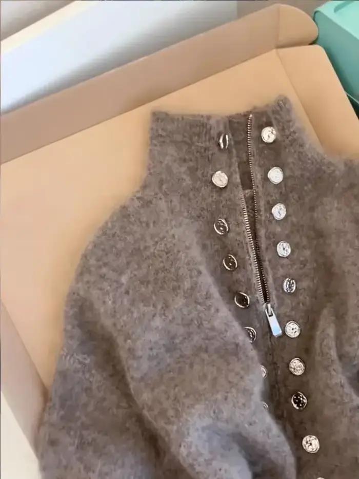 Cardigan tricoté moelleux de luxe pour femme