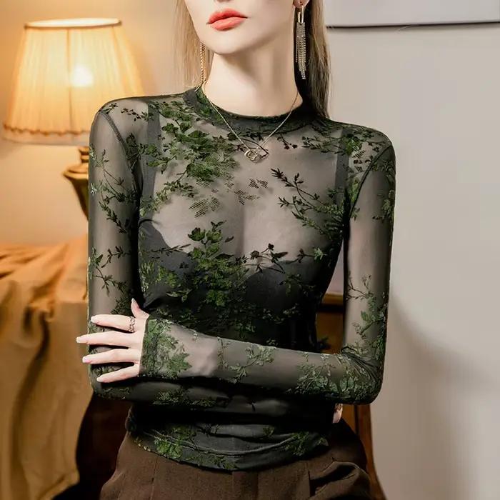 T-shirt vert armée à manches longues pour femmes, ajustement mince, style vintage, motifs floraux, adapté aux différentes saisons, pour des occasions variées