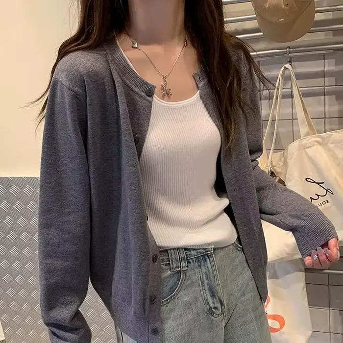 Cardigan en tricot pour femme