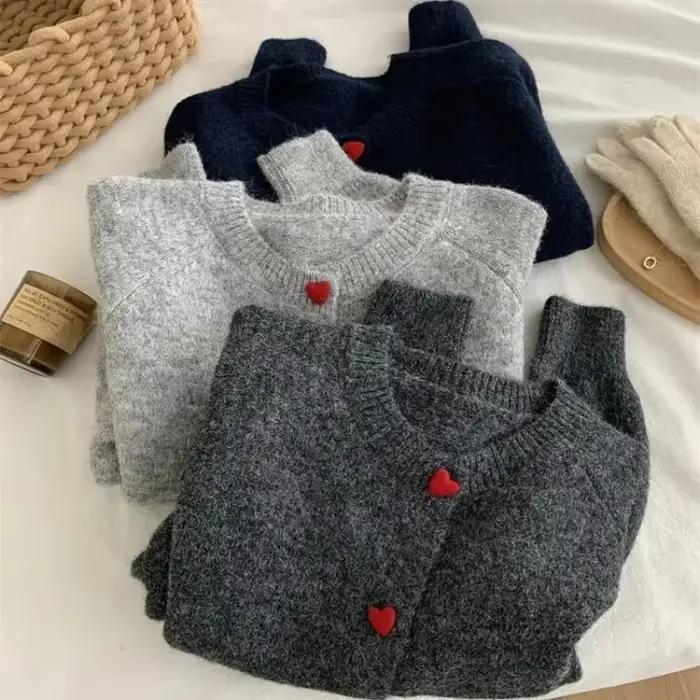 Cardigan en laine gris foncé pour femmes, automne-hiver, doux et chaud, avec manches d'épaule et bouton d'amour, taille unique, style high street, pour toutes occasions