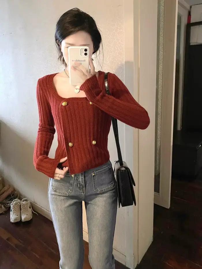 Pull à col carré pour femmes