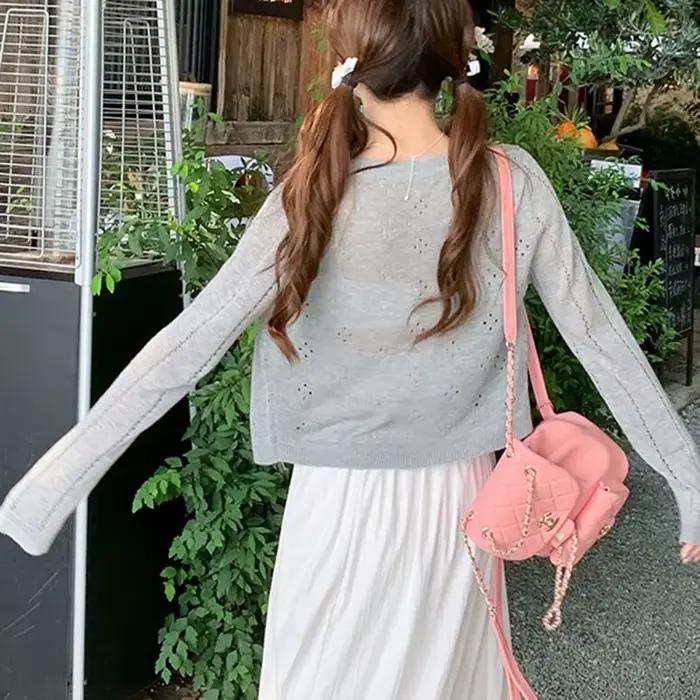 Cardigan tricoté gris pour femmes