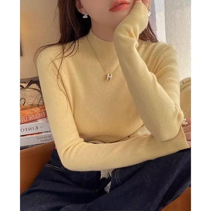 Pull jaune clair femme manches longues tricot côtelé col montant