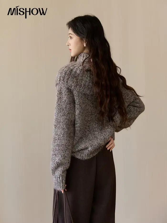 MISHOW femmes gris pull en tricot avec écharpe de cou 2025 hiver texturé bouton décor ample chaud