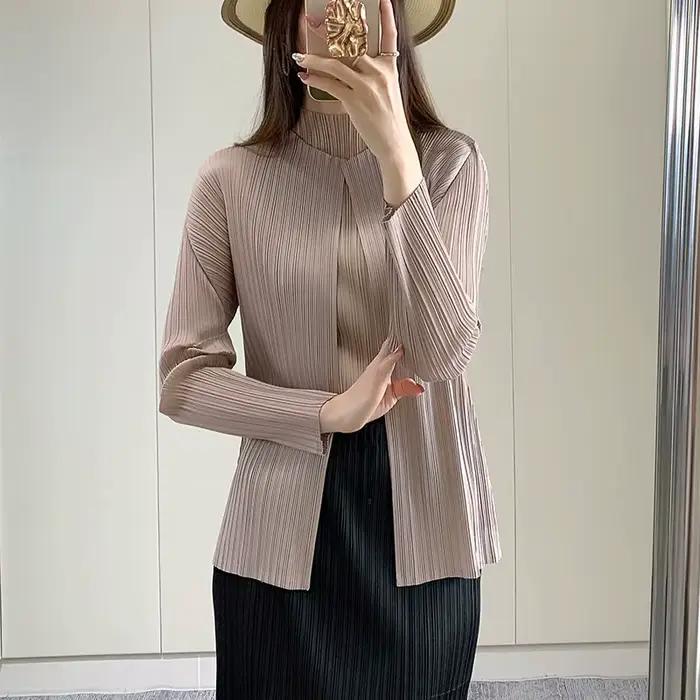 Nouveau Cardigan Miyake 2026 pour Femme