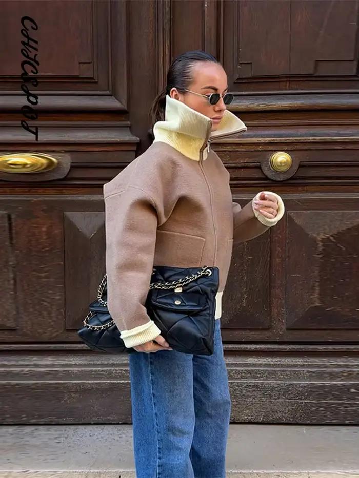 Cardigan zippé en maille à empiècements pour femme