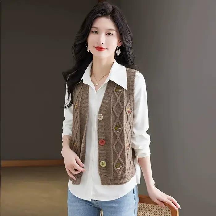 Gilets en tricot brodés pour femmes