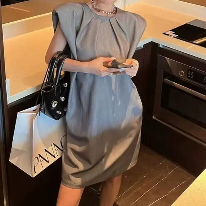 Robe sans manches style gilet pour femme