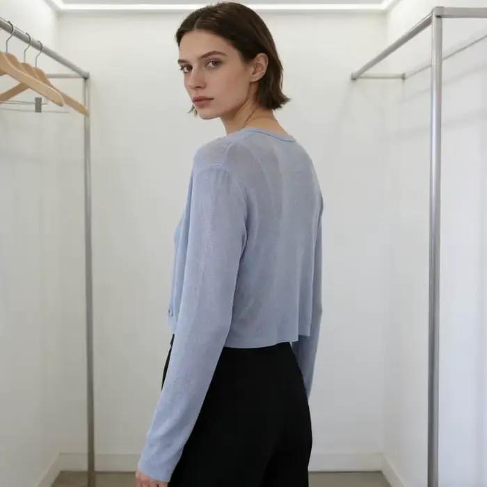 Cardigan en maille de soie glacée pour femme