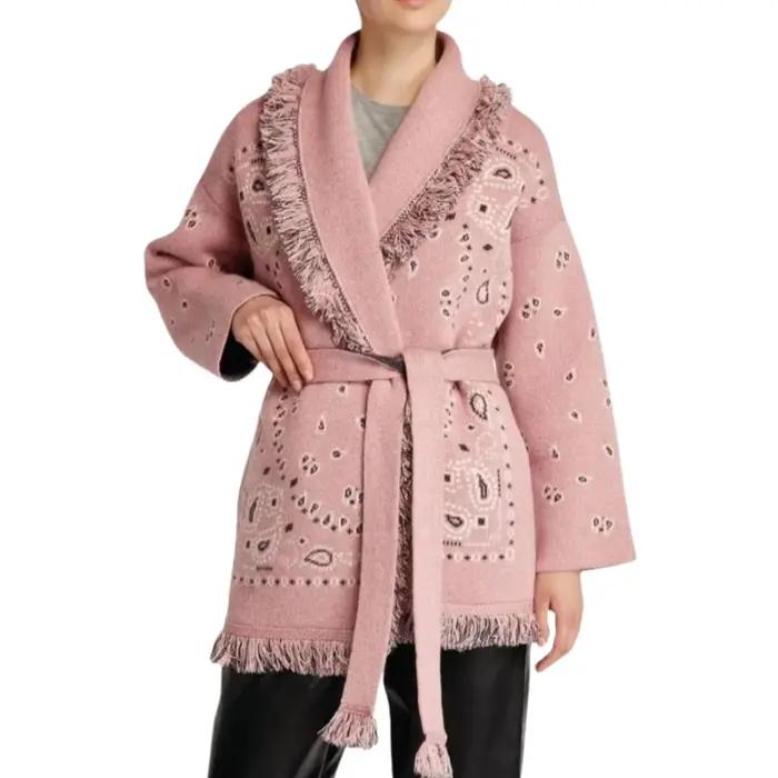 Cardigan long en cachemire de luxe pour femmes 2026 | Manteau d'hiver oversize en jacquard bohème rose avec pompons
