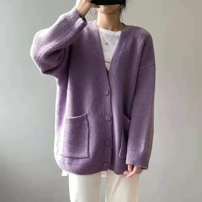 Cardigan tricoté en polyester ample et décontracté pour femmes, élégant et confortable pour les occasions automnales et hivernales