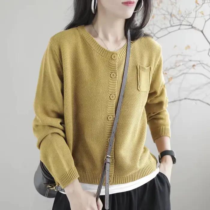 Cardigan tricoté court pour femme