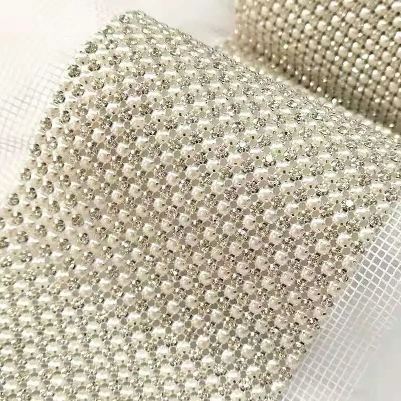 Sortie d'usine à la mode 24 rangées Ab couleur cristal diamant maille coupe strass chaîne Base argen