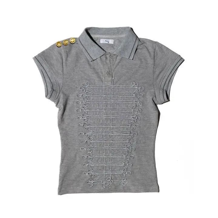 Polo brodé 3D gris style palais pour femme / Ensemble amincissant visuel d'été avec short