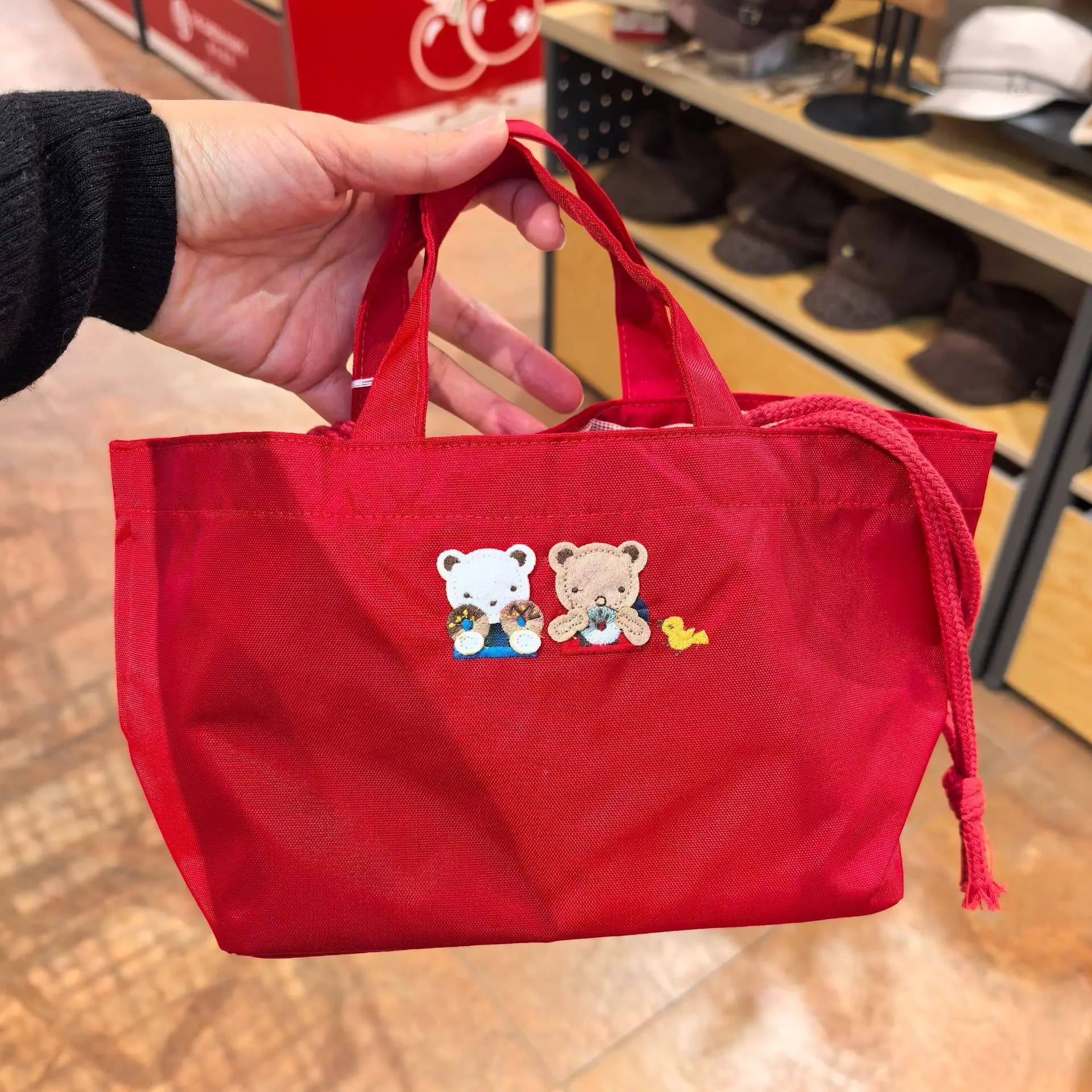 Sac à cordon Familiar 780401, sac fourre-tout brodé grande capacité avec motif ours et lapin de dess