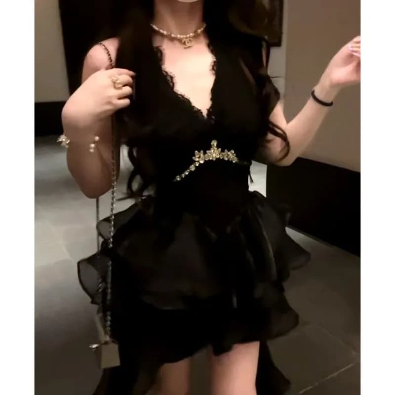 Nouvelle Robe Chic et Élégante pour Femme, Col Halter, Dos Nu, Brillante, à Volants Superposés et St