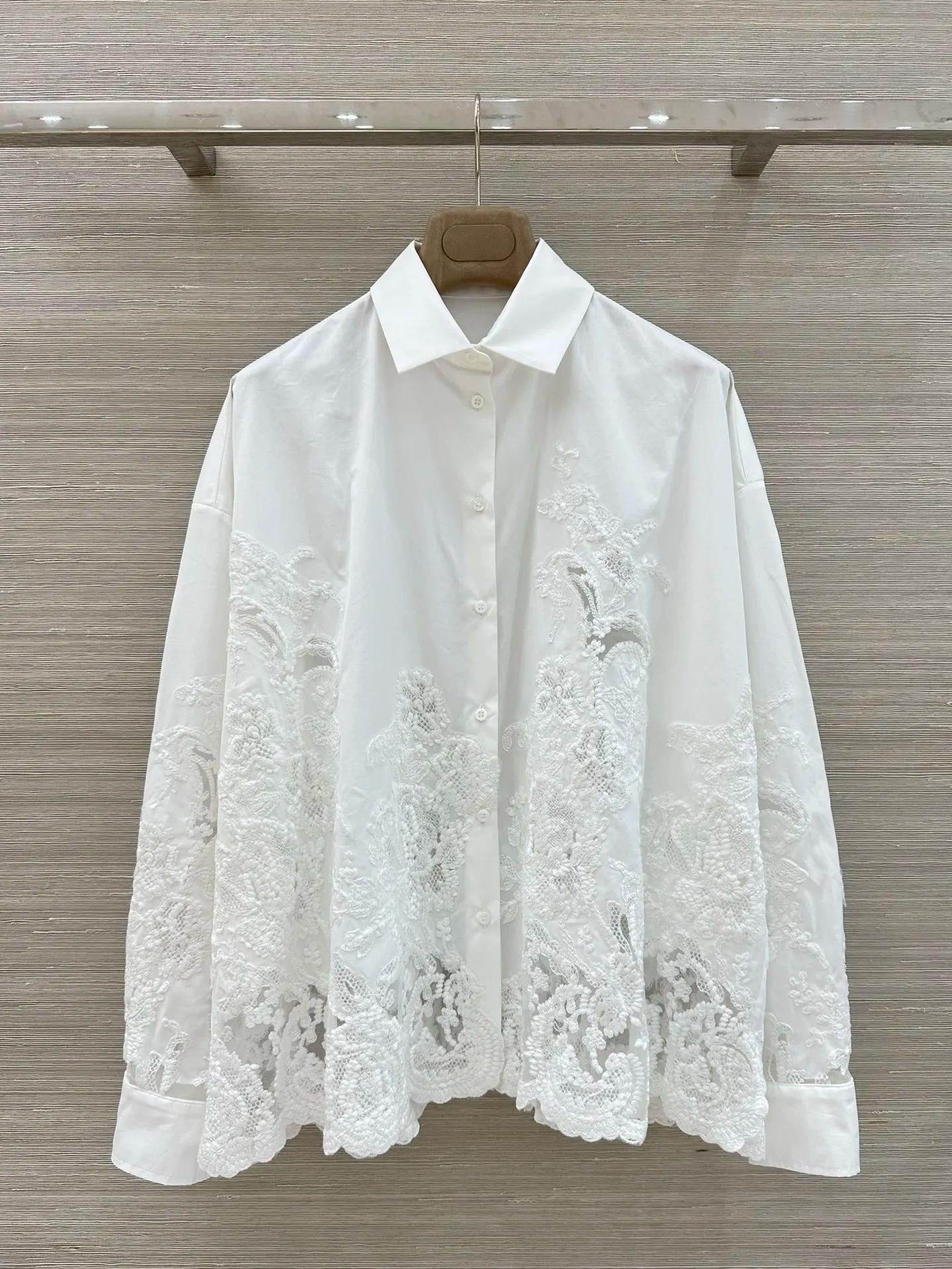 Chemisier Femme Blanc Décontracté à Col Polo, Broderie Florale en Dentelle Lourde, Boutonnage Simple