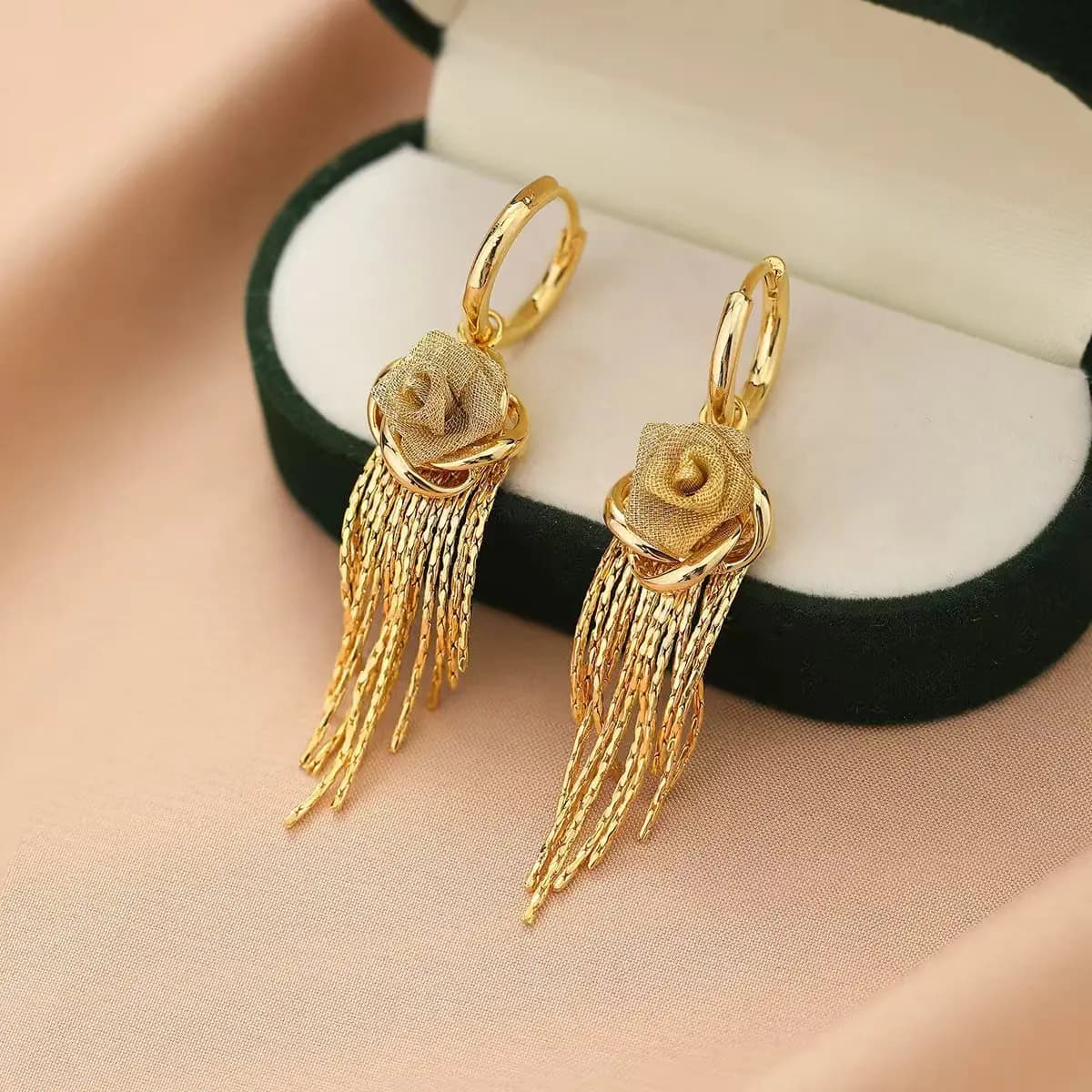 Boucles d'oreilles à pampilles en maille Rose pour femmes, uniques, élégantes, à fleurs, bijoux, acc